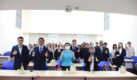 The Graduate School of Public Administration (GSPA NIDA) welcomed faculty and students from Universiti Teknologi MARA (UiTM) Malaysia, UiTM-GSPA,NIDA Global Community Outreach 2023